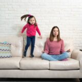 「“じっとできない子”」は落ち着きがないんじゃない──“動いてないとつらい身体”の秘密とは？