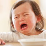 「“できないと泣く子”」は“悔しい”のではなく、“失敗＝自己否定”と感じてしまう脳の特性かも？