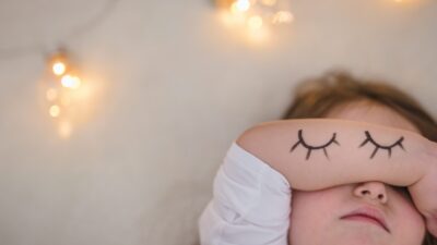 「朝、動けない子」の本当の原因は“低覚醒”──“脳が目覚める感覚刺激”が必要だった？