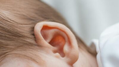 「音に敏感すぎる子」は“耳がいい”わけじゃない──“聴覚過敏”が日常生活に与える影響とは？